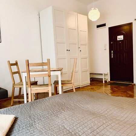 Studio In Center Krakow Exterior photo